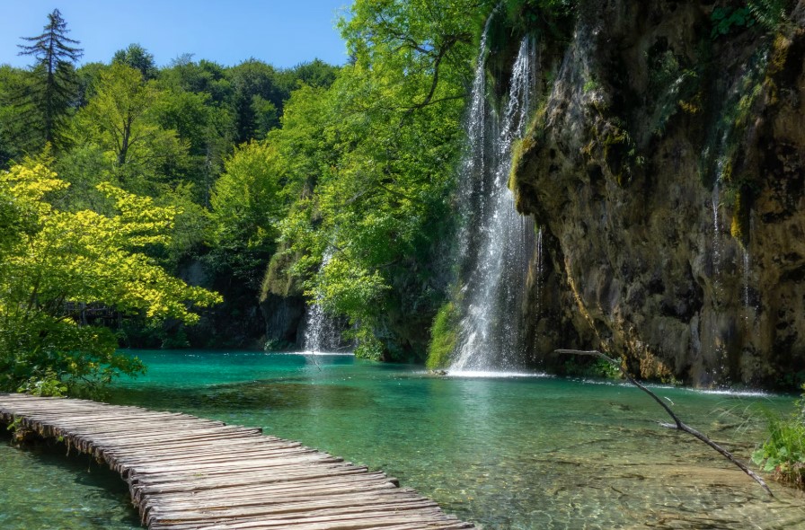 croatia plitvice np 2 from unsplash
