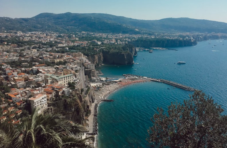 itlay sorrento 2 from unsplash