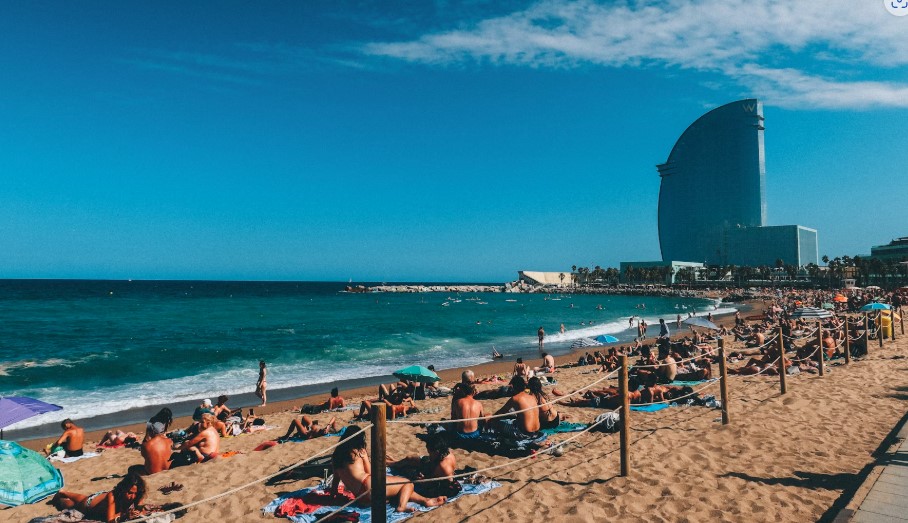 spain barcelona beach from unsplash 1