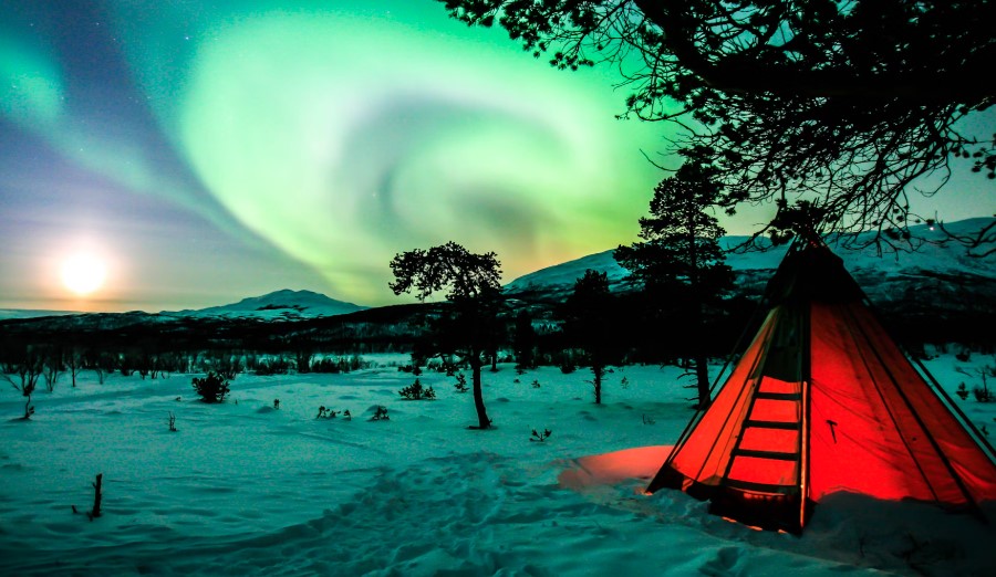sweden abisko 1 from unsplash