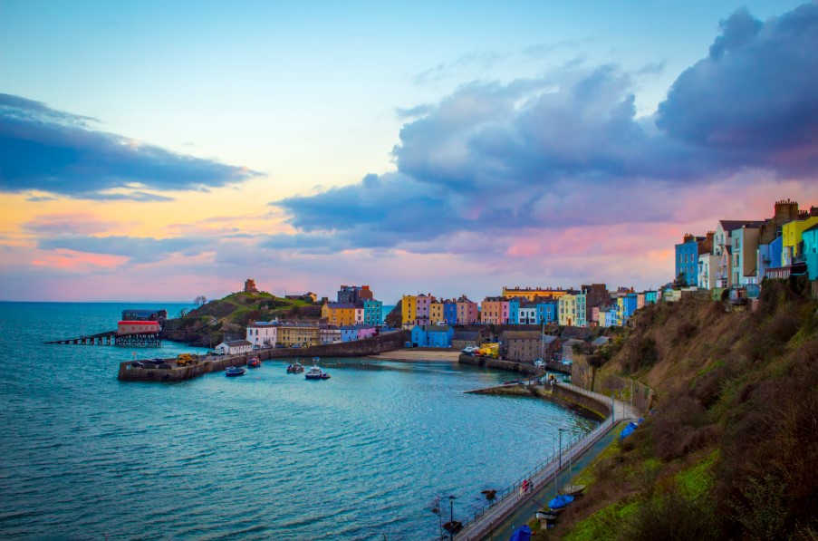 wales tenby 1 from unsplash
